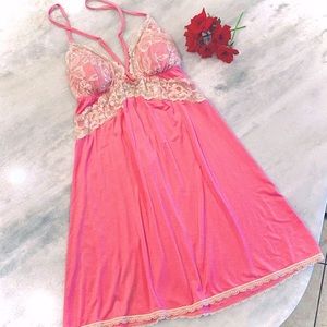 Victoria’s Secret lace trim pink chemise nightgown